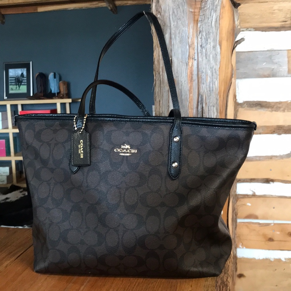 Coach purse